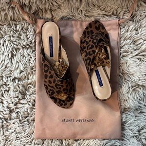 Stuart Weitzman Galene Leopard Print Suede Mules in Brown and Black, Size 8